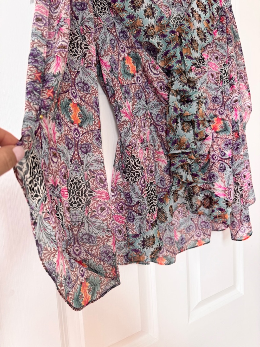 Boston Proper Blouse - Picture 4 of 9